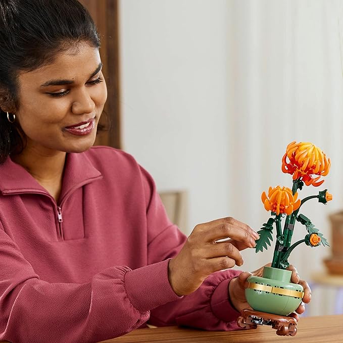 LEGO Botanicals Crisantemo - Fiore Finto Artificiale da Costruire, Decorazione Floreale per Casa, Hobby Creativo per Adulti, Regalo per Donna, Uomo dalla Collezione Botanica - 10368