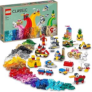 LEGO 11021 Classic 90 Anni di Gioco, Scatola con Mattoncini Colorati per 15 Mini Costruzioni di Modelli Iconici come un Treno Giocattolo, Giochi per Bambini dai 5 Anni