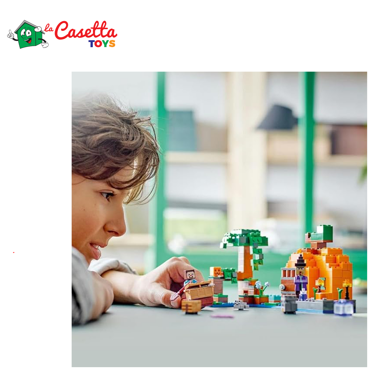 LEGO Minecraft La Fattoria delle Zucche, Casa Giocattolo Costruibile con Rana, Barca, Forziere e Figure di Steve e Strega, Giocattoli d'Azione nel Bioma Palude, Regalo per Bambini e Bambine 21248